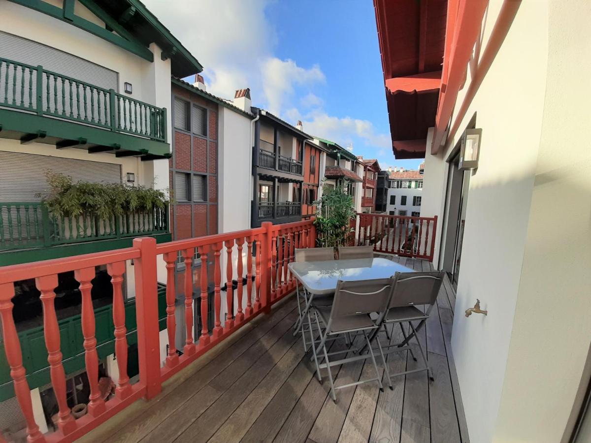 Appartement De Standing Au Coeur De Saint-Jean-De-Luz, A 200M De La Plage - Fr-1-239-595 Экстерьер фото